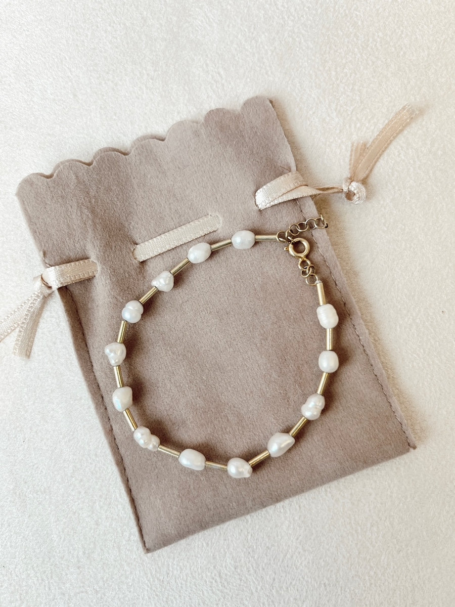 Organic Pearl Bracelet