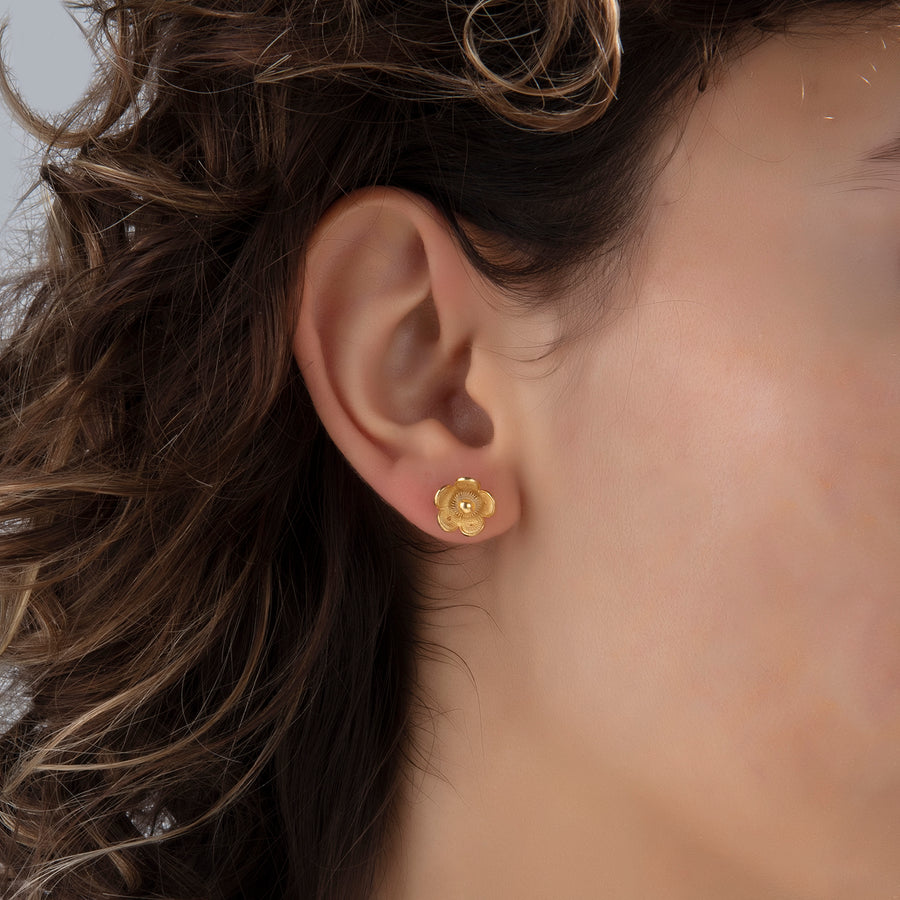 Gold Filigree Flower Earrings
