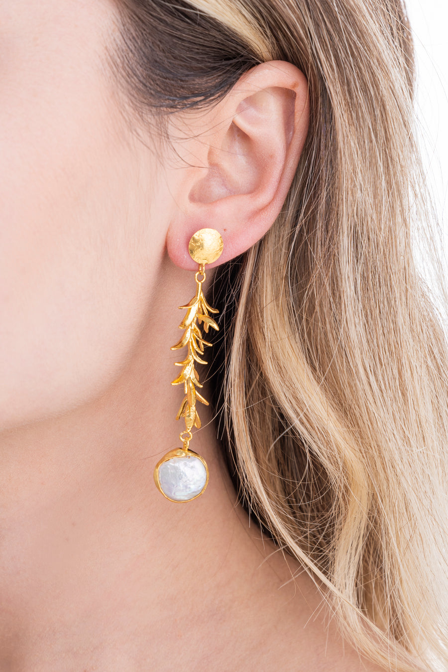 Seagrass Earrings- Pearl